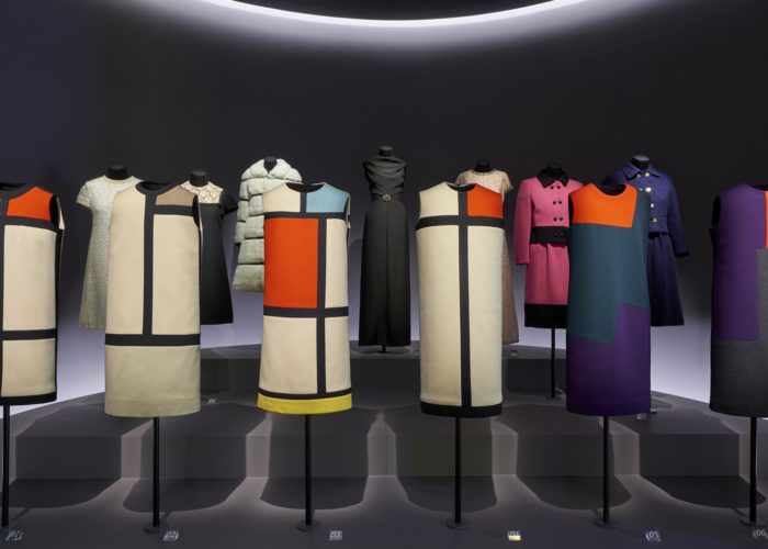 Nouvelle présentation des collections au Musée Yves Saint Laurent Paris.
