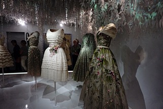Exposition Christian Dior aux Arts Décoratifs.