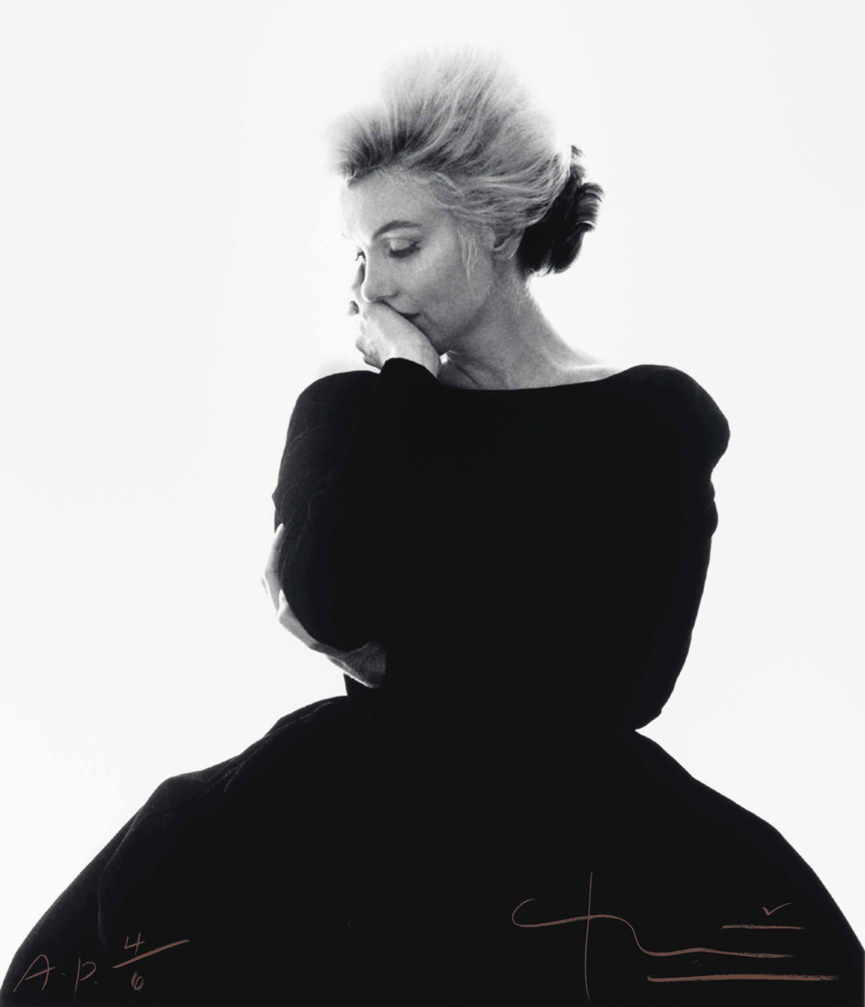 « Femmes, je vous aime », l&rsquo;exposition photo qui célèbre la femme au Plaza Athénée.